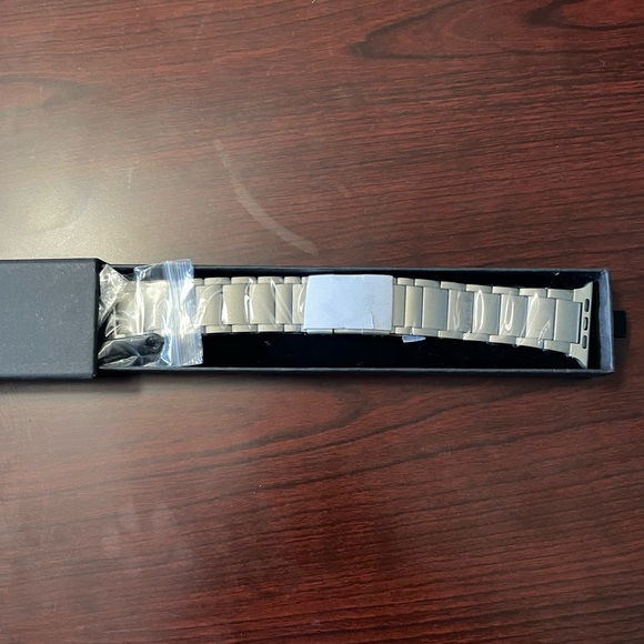 Titanium Apple Watch Band - Picture 2 of 3